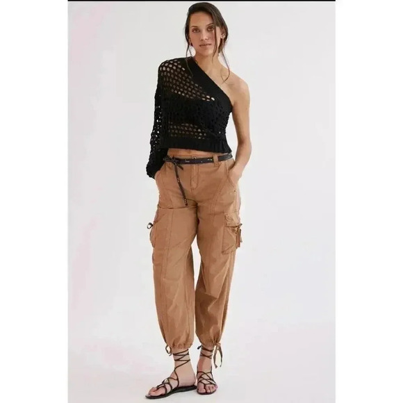 Anthropologie One-Shoulder Crochet Sweater Open Stitch Black Top ONE SIZE NEW - Picture 1 of 13